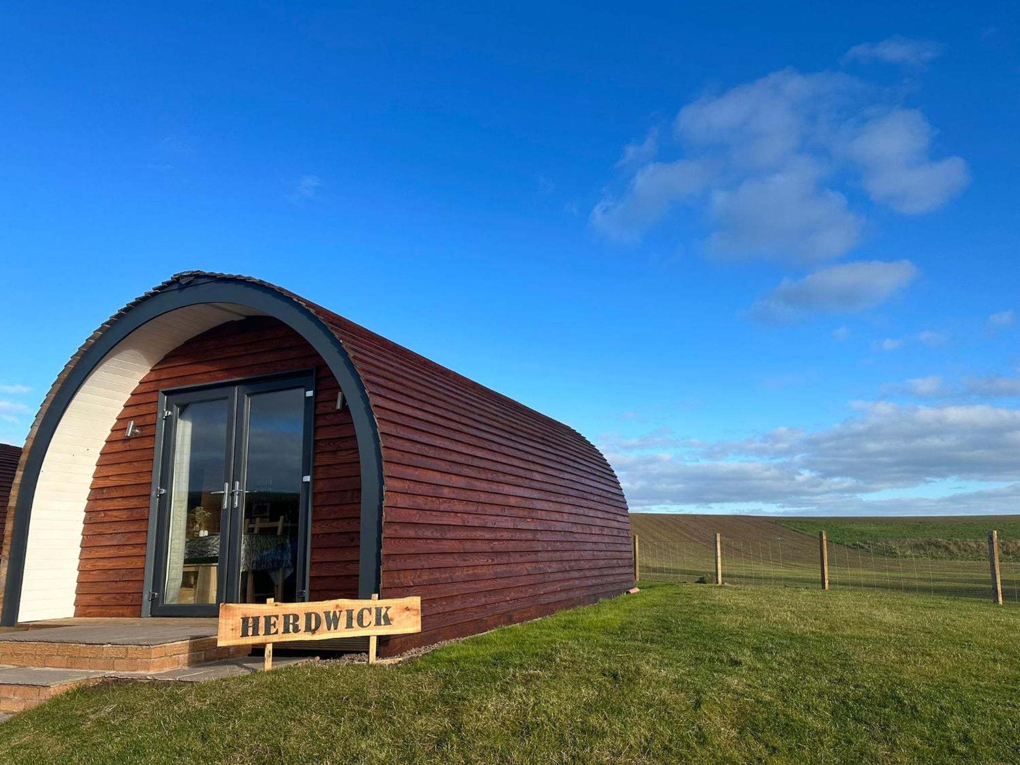 Milldown Glamping Apartment Coldingham Bagian luar foto