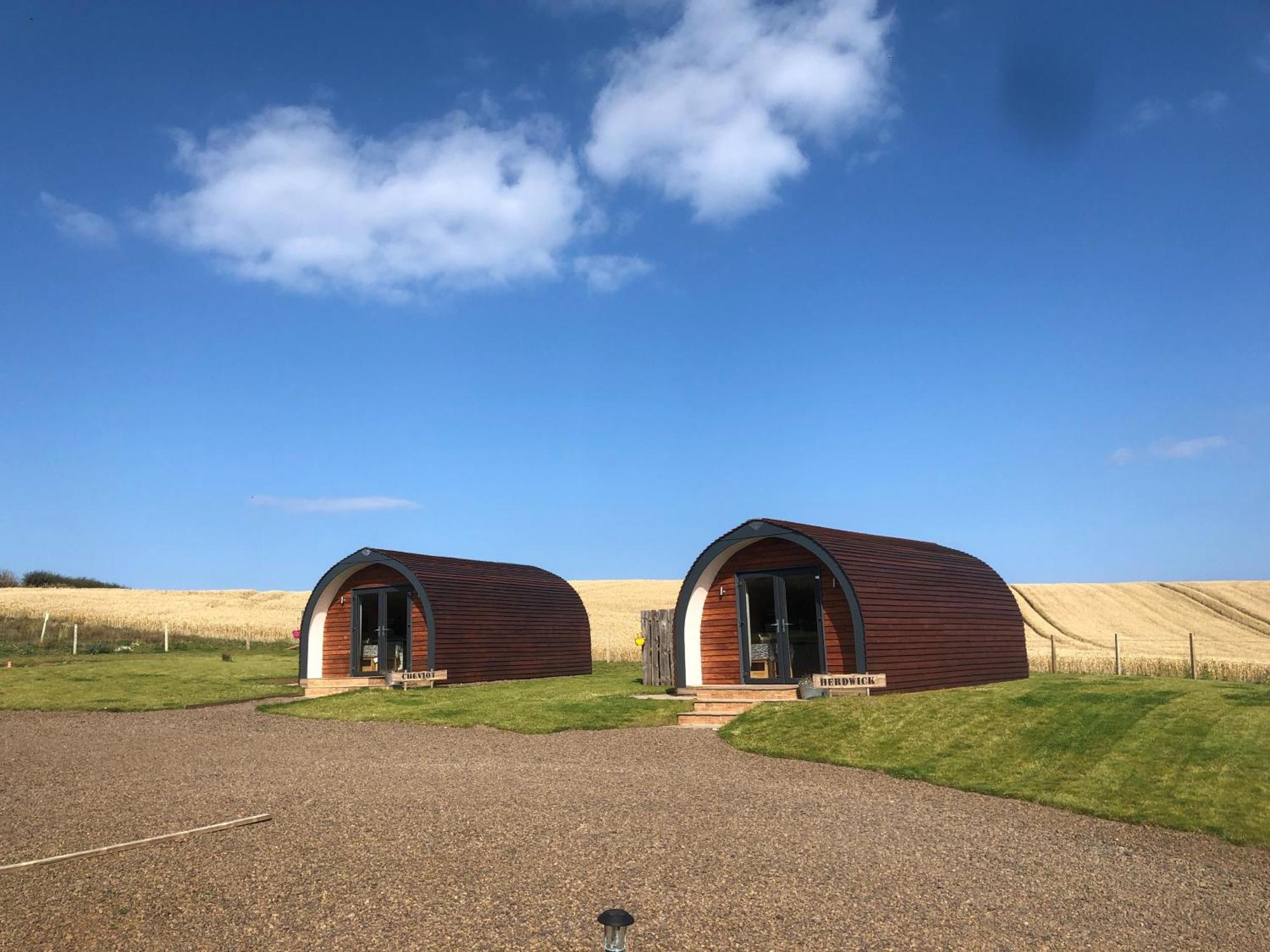 Milldown Glamping Apartment Coldingham Bagian luar foto